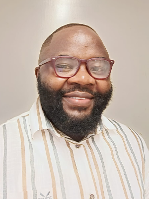Dr Andre Bechuke