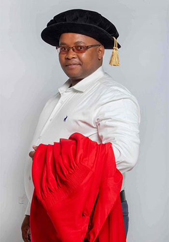 Prof Leepile Sehularo