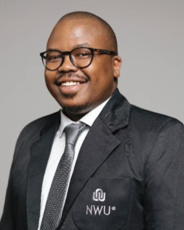 Prof Zithulele Tshbalala