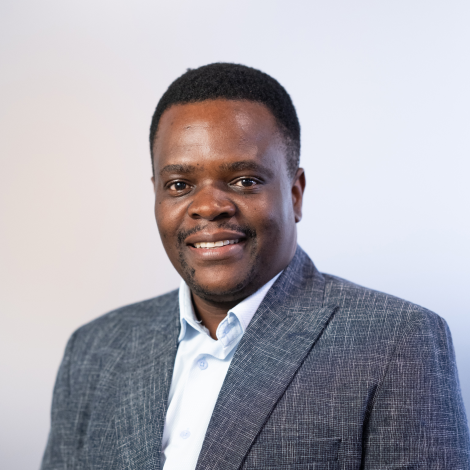 Prof Trevor Nyakudya